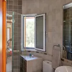 Villa Minos - 4-bedroom Luxury With Pool In Spartia, Kefalonia Sparta